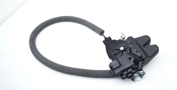 Mercedes-Benz E W213 Tailgate/trunk/boot lock/catch/latch A2047500485
