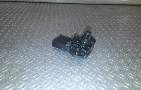 Audi A6 S6 C6 4F Air pressure sensor 0261230235