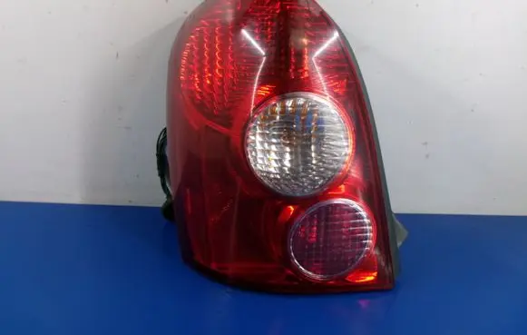 Mazda 323 Rear/tail lights