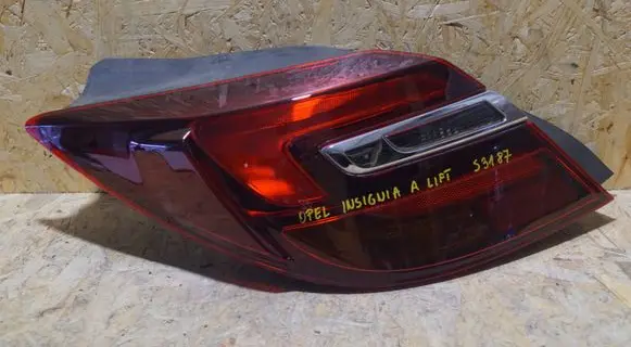 Opel Insignia A Rear/tail lights 39024204