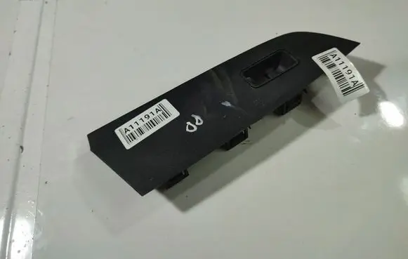 Mazda 6 Other interior part GS1D684L1K4057