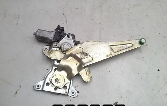 Suzuki SX4 Front door window regulator with motor 