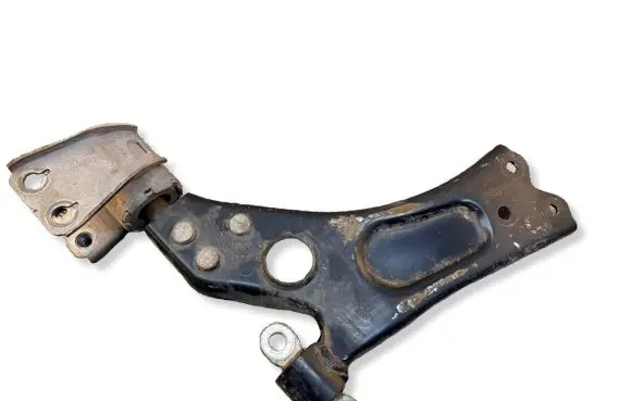 Peugeot 3008 III Front lower control arm/wishbone 9861418280