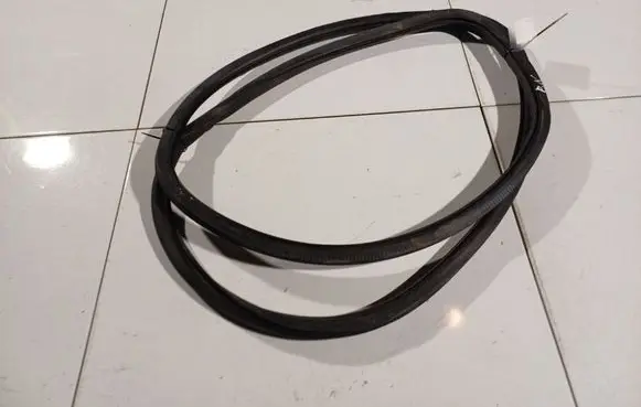 Volkswagen Golf Plus Rubber seal front coupe door 