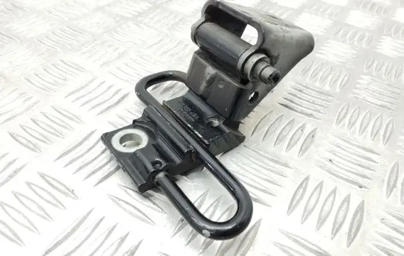 Volkswagen Polo Rear door lower hinge 6Q4833412A