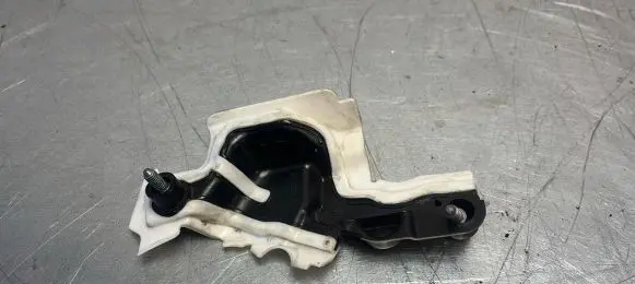 Citroen Berlingo other engine part 9815884380