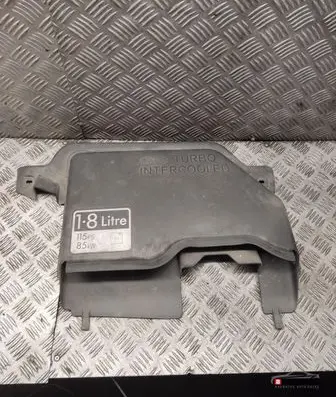 Ford Focus Engine cover (trim) xs4q6c646b