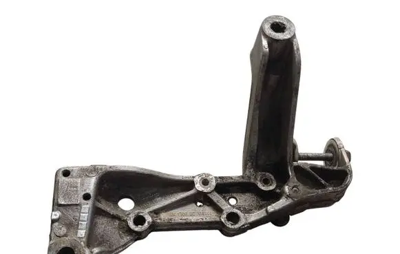 Volkswagen Caddy Engine mounting bracket 1K0199295F