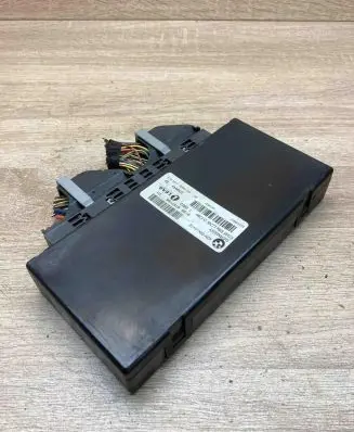 BMW 5 E60 E61 Central body control module 9157156