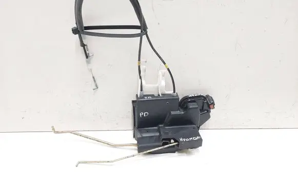 Hyundai Santa Fe Front door lock SMBACK