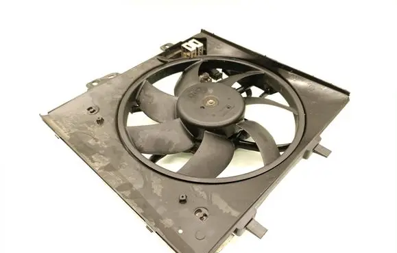Peugeot 2008 I Electric radiator cooling fan 98372A01
