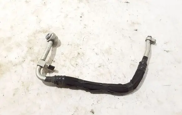 Porsche Panamera (971) Air conditioning (A/C) pipe/hose 971260758L