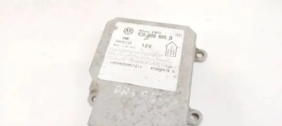 Volkswagen PASSAT B5.5 Airbag control unit/module 1C0909605b 5wk43124