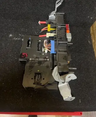 Mercedes-Benz E W212 Fuse module 2129000004 2125452832 2129022702