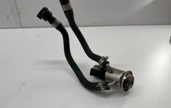 BMW 5 G30 G31 G38 AdBlue injector 8580210