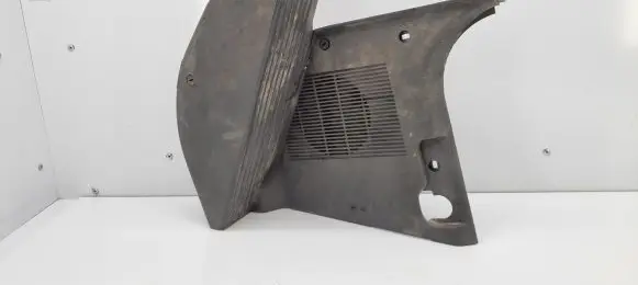 BMW 5 E34 Foot rest pad/dead pedal 1386976 65131386976