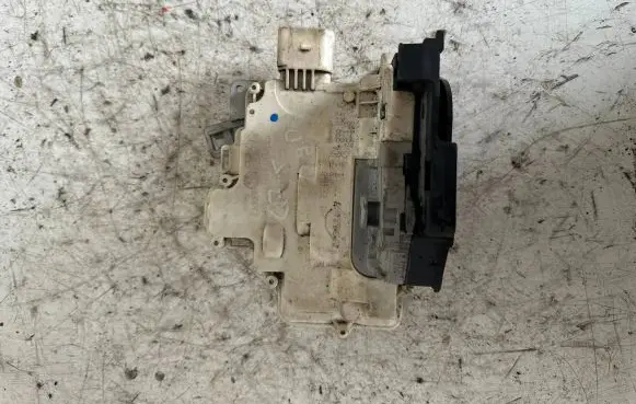 Audi Q7 4L Rear door lock 3C4839016C