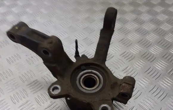 Lancia Lybra Front wheel hub spindle knuckle