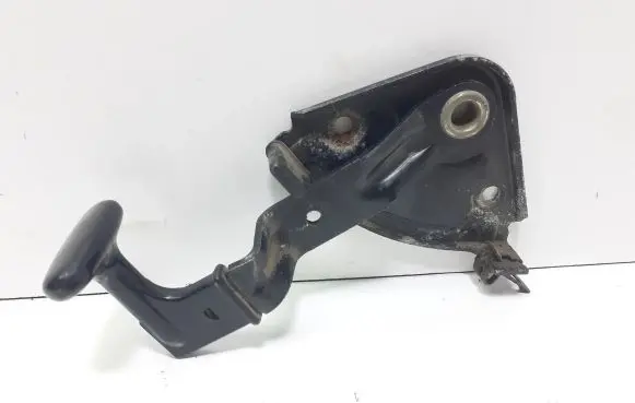 Audi A6 S6 C4 4A Engine bonnet (hood) release handle