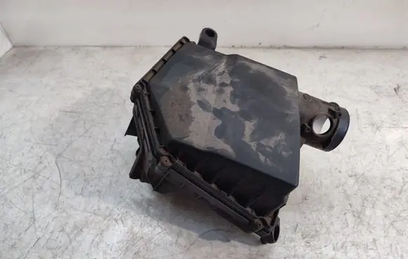 Volvo S90, V90 Air filter box 31474882