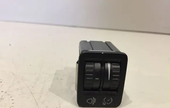 Volkswagen PASSAT CC Headlight level height control switch 3C8941333