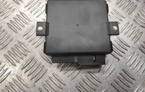 Opel Zafira A Comfort/convenience module 24410018 F005V00131
