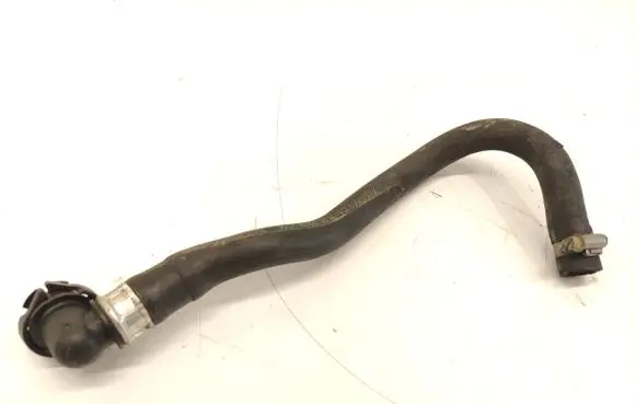 Volvo XC90 Engine coolant pipe/hose 30745337