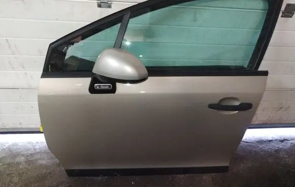 Citroen C4 I Front door