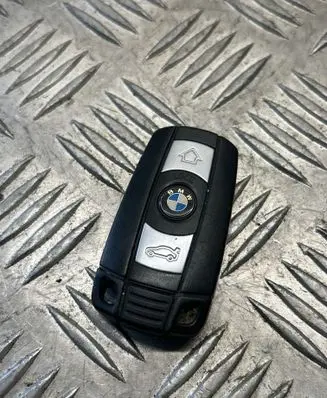 BMW X1 E84 Ignition key/card 6986585