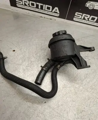 Mercedes-Benz C W203 Power steering fluid tank/reservoir A2034600083