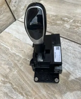 Maserati Ghibli Gear shifter/selector 6700317430 1000101087