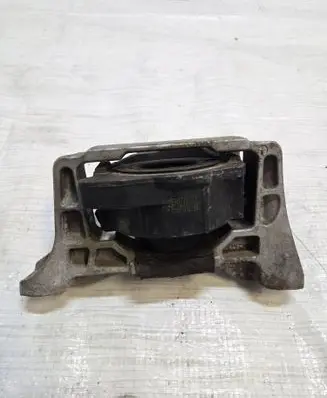 Ford Focus Engine mount vacuum valve F1F16F012AC