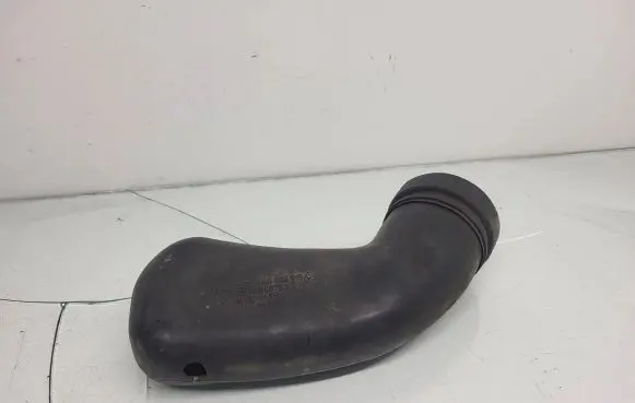 Volkswagen Sharan Turbo air intake inlet pipe/hose 95VW9C679A 7M0806915C