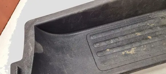 Volkswagen Transporter - Caravelle T5 Front sill trim cover 7H0863736