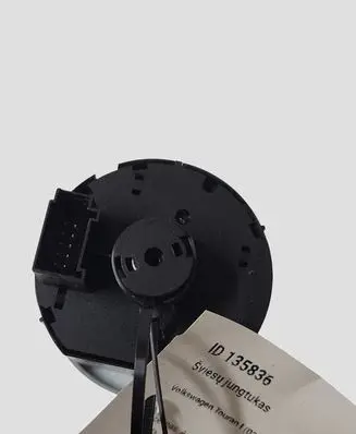 Volkswagen Touran I Light switch 1T0941431AC