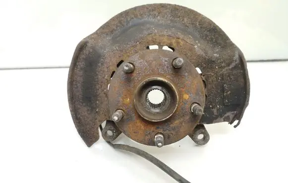 Toyota RAV 4 (XA20) Front wheel hub spindle knuckle