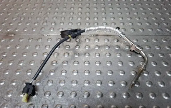 Jeep Wrangler Exhaust gas temperature sensor 68293421AB 50055098