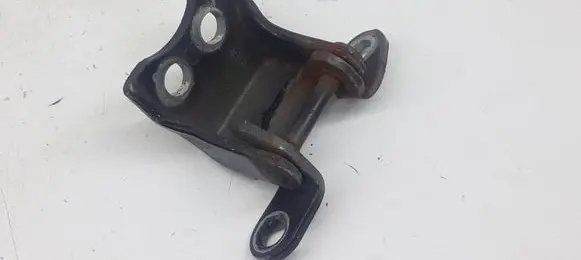 Toyota RAV 4 (XA30) Front door lower hinge ES78