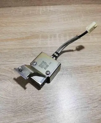 Toyota Prius (XW20) Heater blower motor/fan resistor 4453547020 0567770810 BASIC