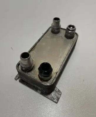 Mercedes-Benz GLE W167 Oil filter mounting bracket A1675005300