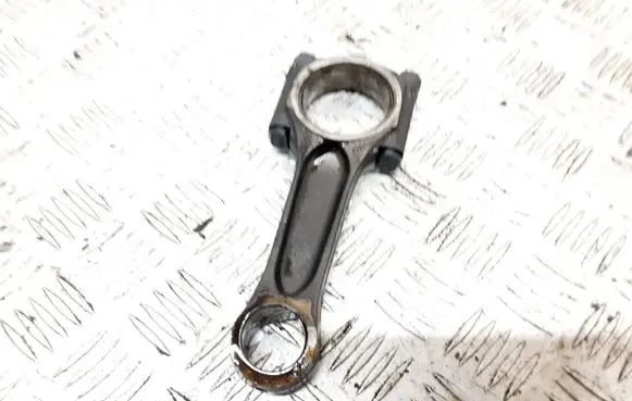 Volvo V50 Connecting rod/conrod 
