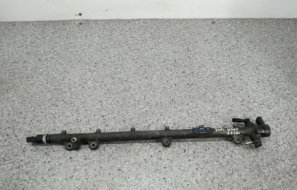 Mercedes-Benz S W220 Fuel main line pipe