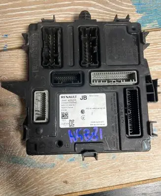 Renault Megane IV Other control units/modules 284B14352R A2C13120315