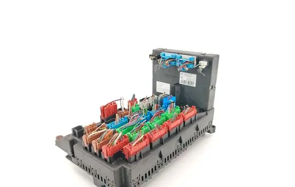 Mercedes-Benz ML W163 Fuse module 1635450016