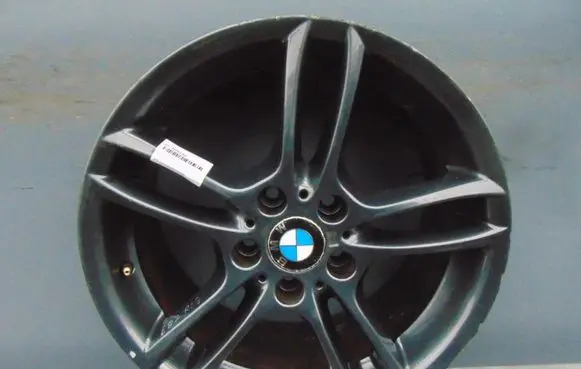 BMW M5 R12 alloy rim 