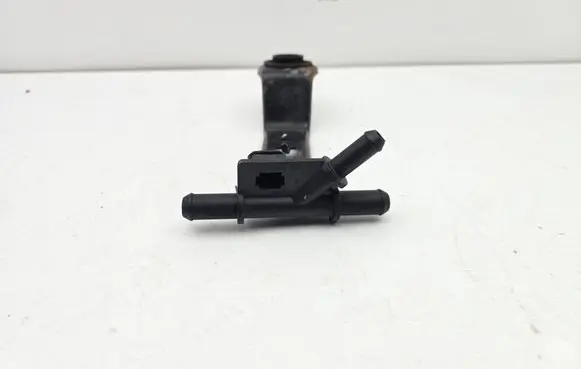 Toyota Auris E180 Engine coolant pipe/hose PA66GF30 922592
