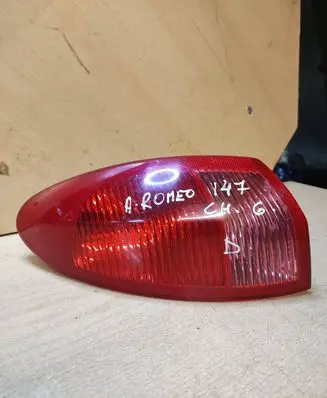 Alfa Romeo 147 Rear/tail lights 46556349 B032 03322010
