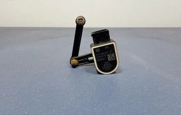 BMW 5 F10 F11 Sensor 6861351