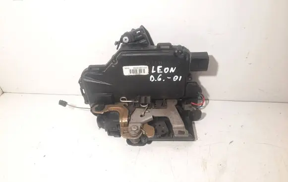 Seat Leon (1M) Rear door lock 3B4839016M