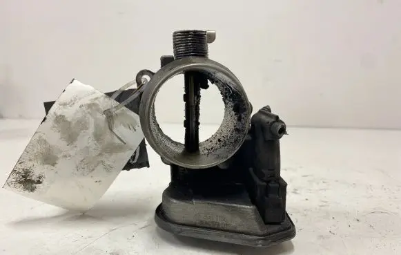 BMW 5 E60 E61 Throttle valve 780437301
